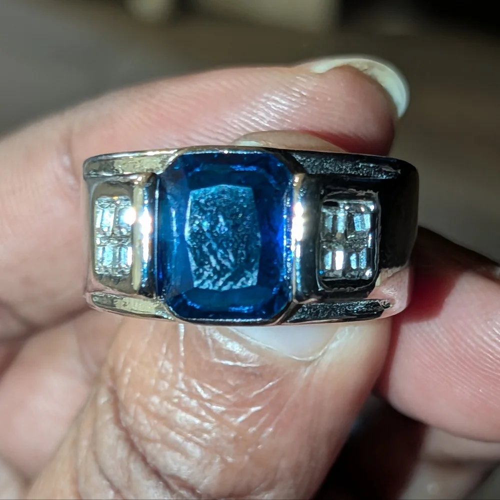 Men's Elegant Ring with Blue Gemstone Sz 10